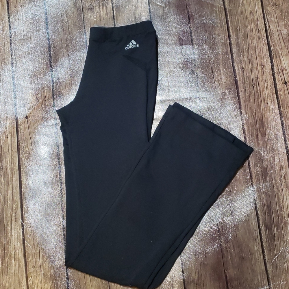 Adidas woman size small wide leg jogging pants